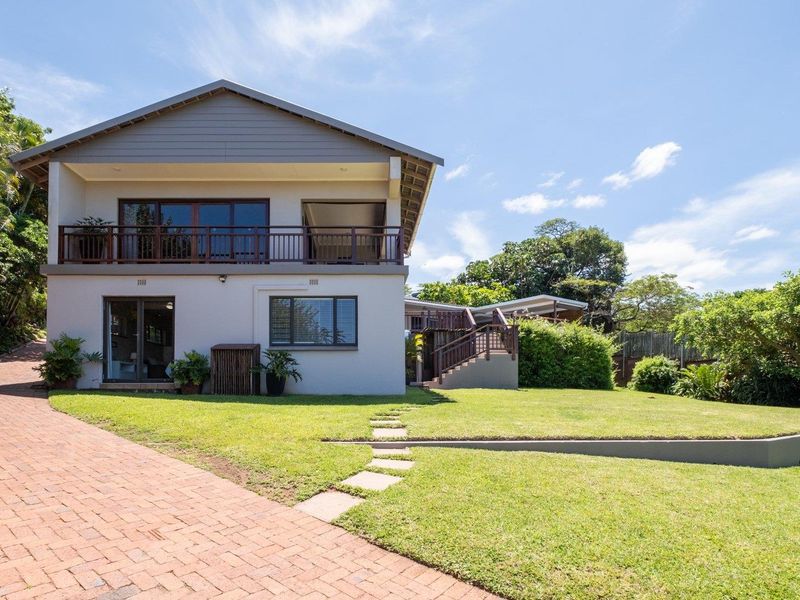 IMMACULATELY KEPT COASTAL HOME WITH SEA VIEWS AND SEPARATE FLATLET - Photo 1