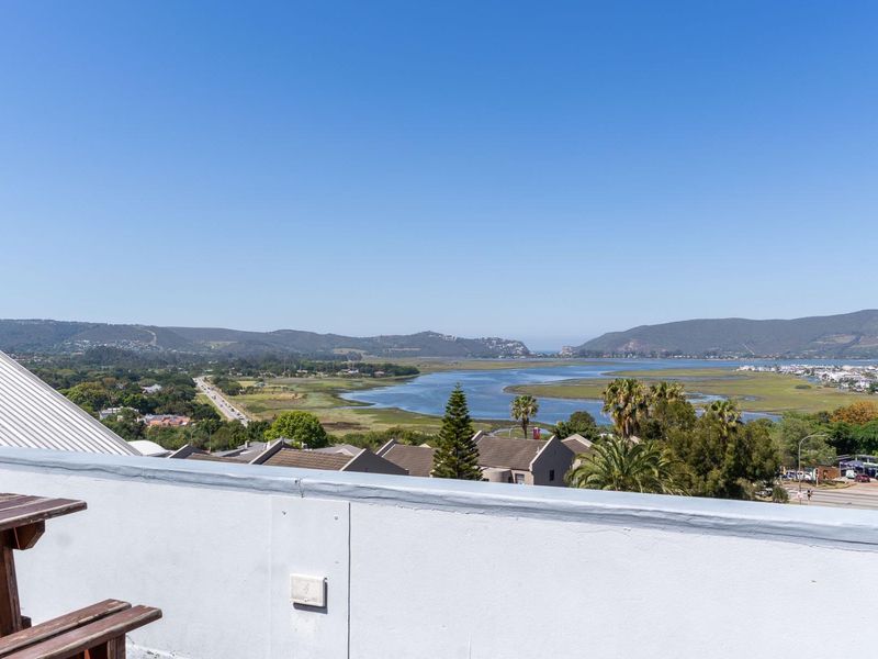Modern 1-Bedroom Apartment with Scenic Rooftop Views - Heads View, Old Place, Knysna - Photo 2