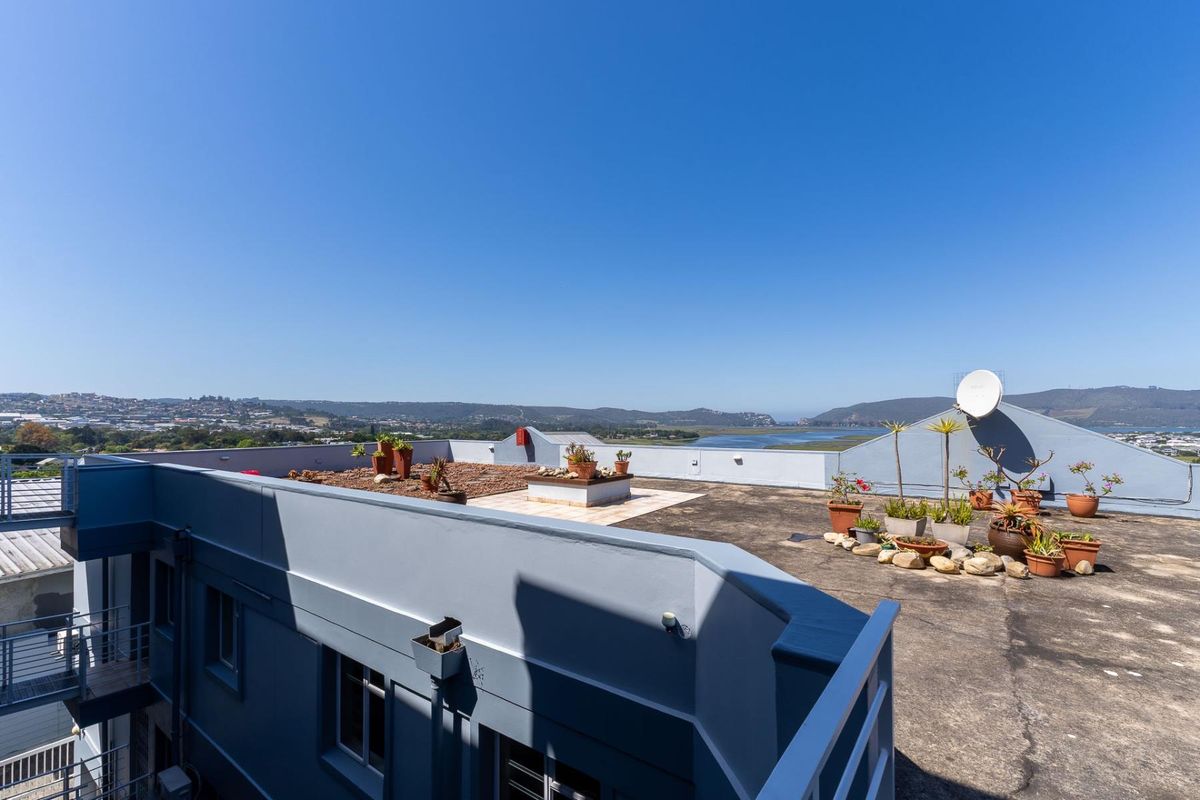 Modern 1-Bedroom Apartment with Scenic Rooftop Views - Heads View, Old Place, Knysna - Photo 5