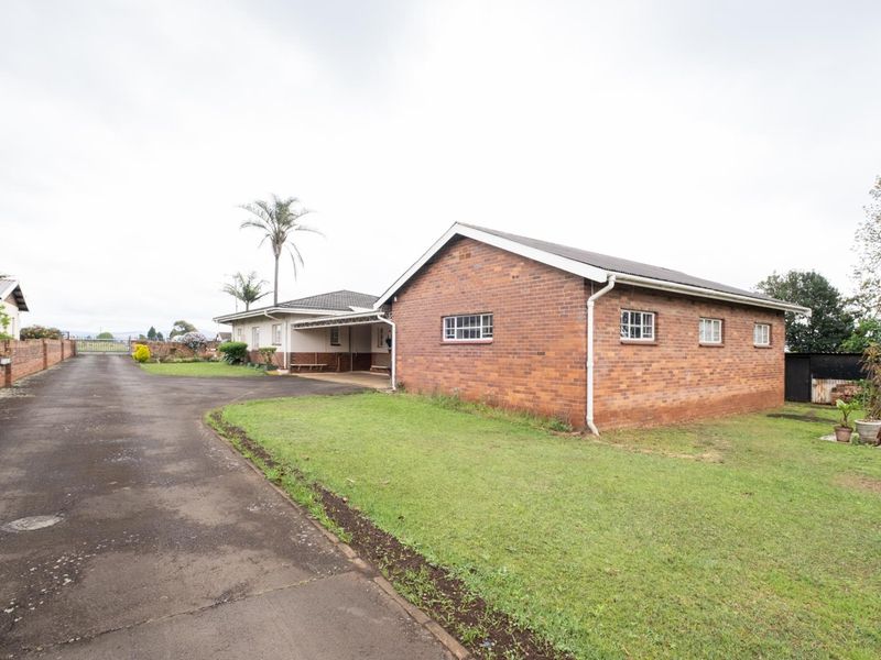 Charming 3-Bedroom Family Home with Outbuilding - Photo 6