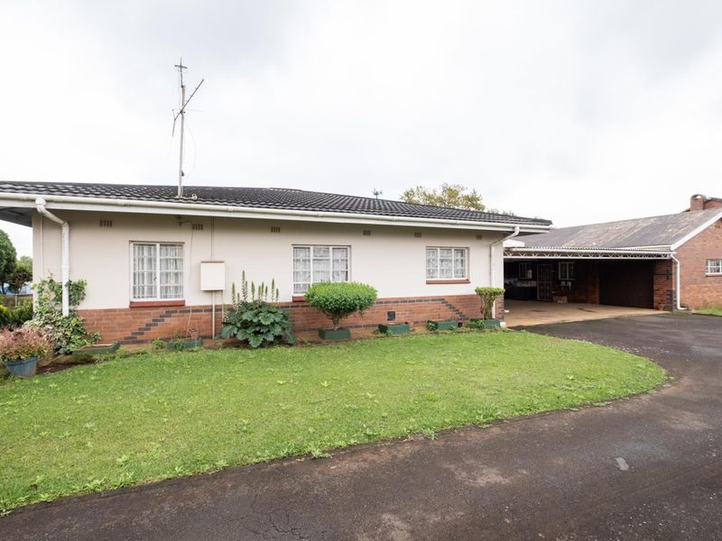 Charming 3-Bedroom Family Home with Outbuilding - Photo 4