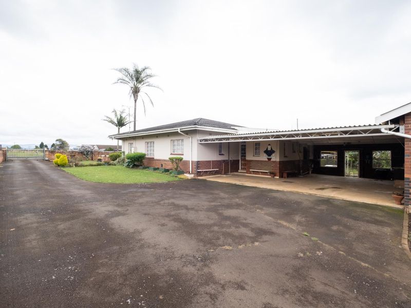 Charming 3-Bedroom Family Home with Outbuilding - Photo 5