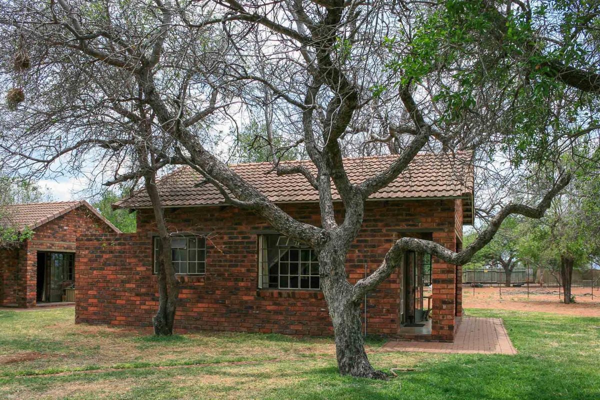 Hidden Behind the Soutpans...Spotless Farm Near Vivo - Photo 5