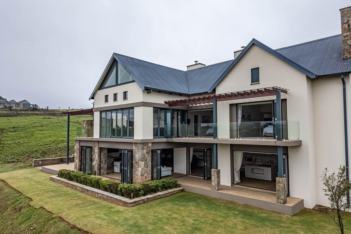 A Residence Defined by Luxury, Space & Endless Mountain Views - Photo 3