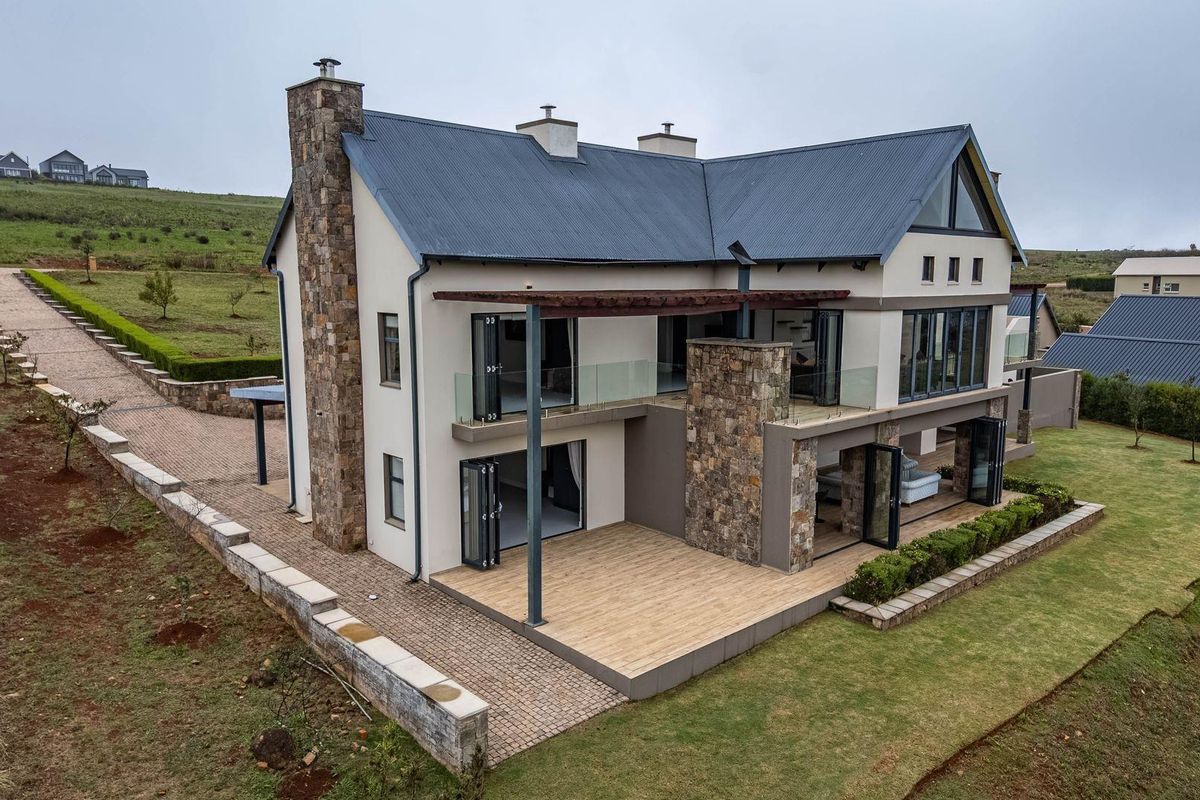 A Residence Defined by Luxury, Space & Endless Mountain Views - Photo 2