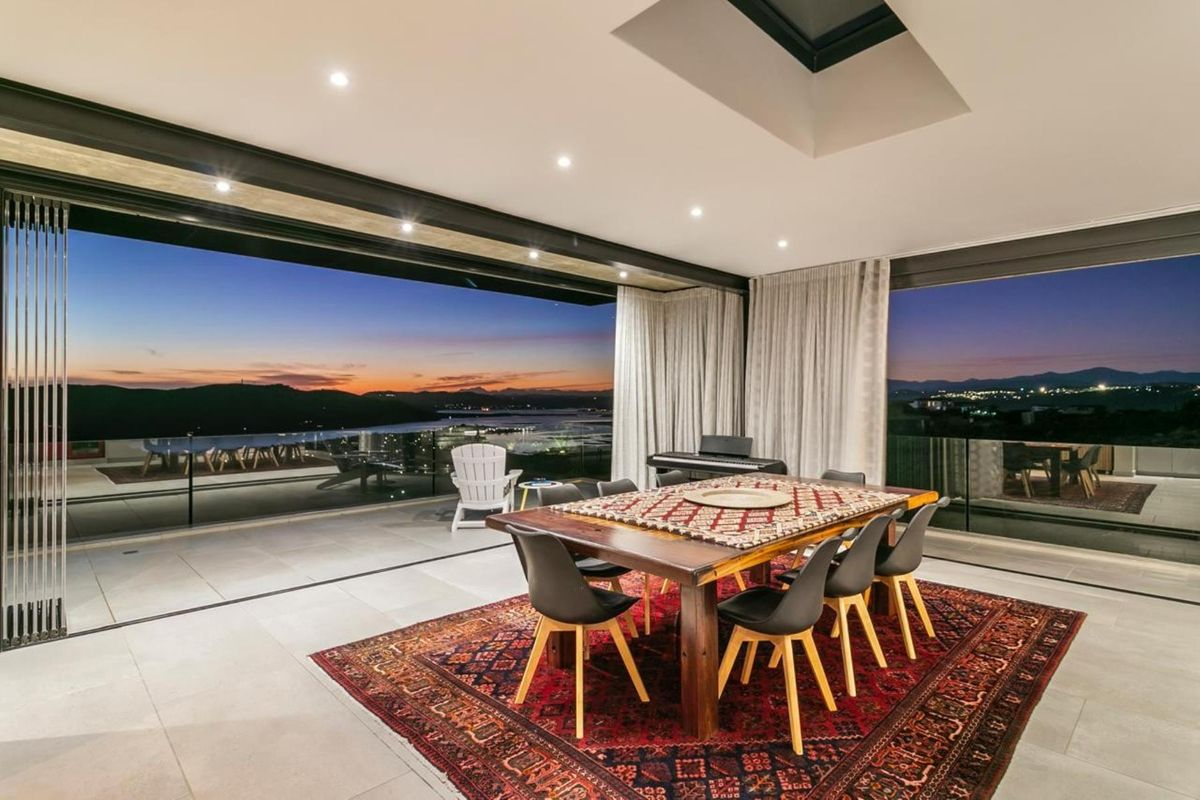 SIMPLY SENSATIONAL DESIGNER HOME - UBE MOD WITH JAW DROPPING VIEWS - Photo 4