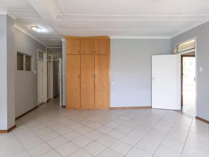 Charming Central Town Property with Massive Stand - Photo 8
