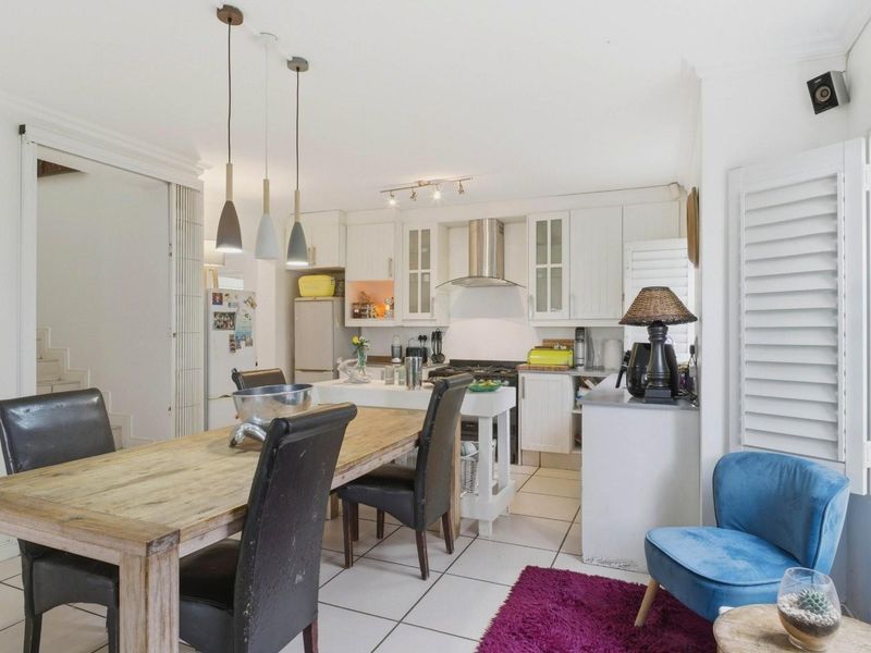 Modern 3-Bed, 2.5-Bath Double-Storey Cluster in Secure Bramble Bush Estate - Photo 10