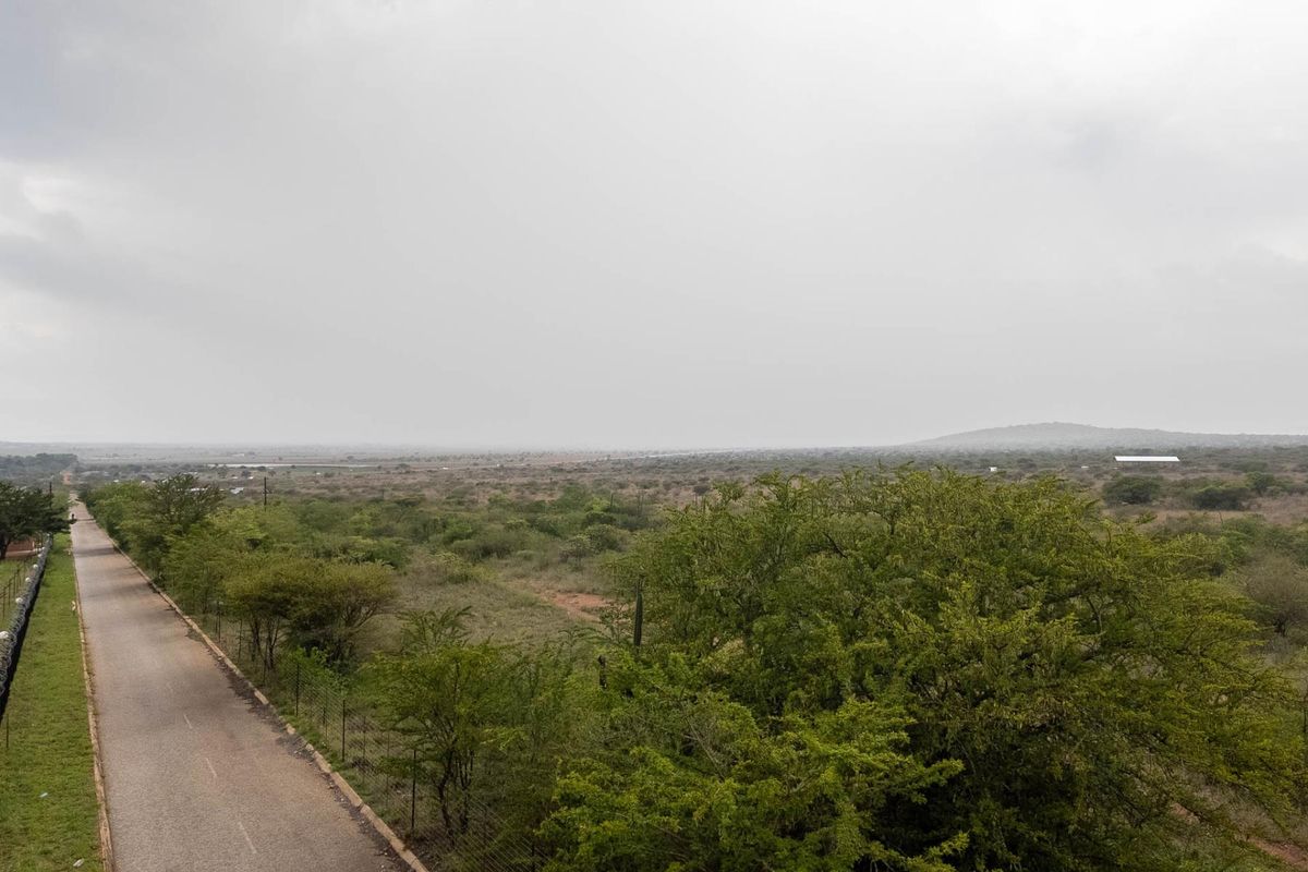 Create Your Ideal Small Farm in Kalkfontein - Photo 5