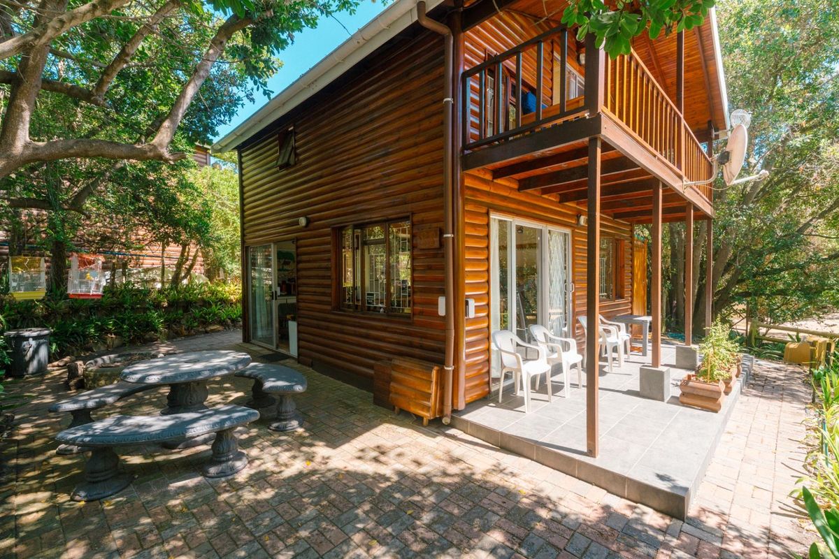 Wood Cabin Retreat in Nature Reserve • Lagoon, Beach Lifestyle, Hermanus - Photo 3