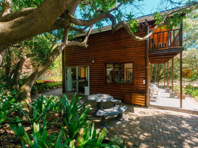 Wood Cabin Retreat in Nature Reserve • Lagoon, Beach Lifestyle, Hermanus - Photo 5