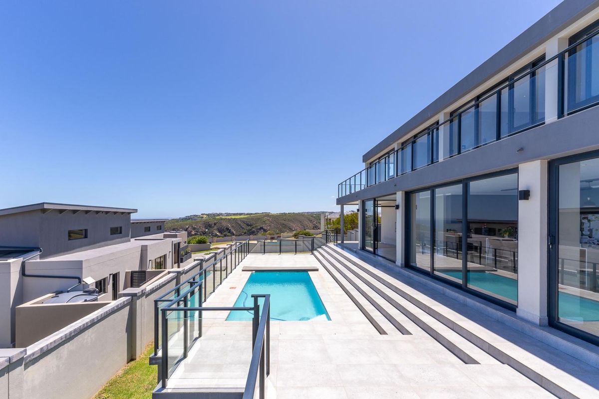 4 Bedroom house in Le Grand Residential Estate - beautiful sea views! Own a piece of heaven!! - Photo 5