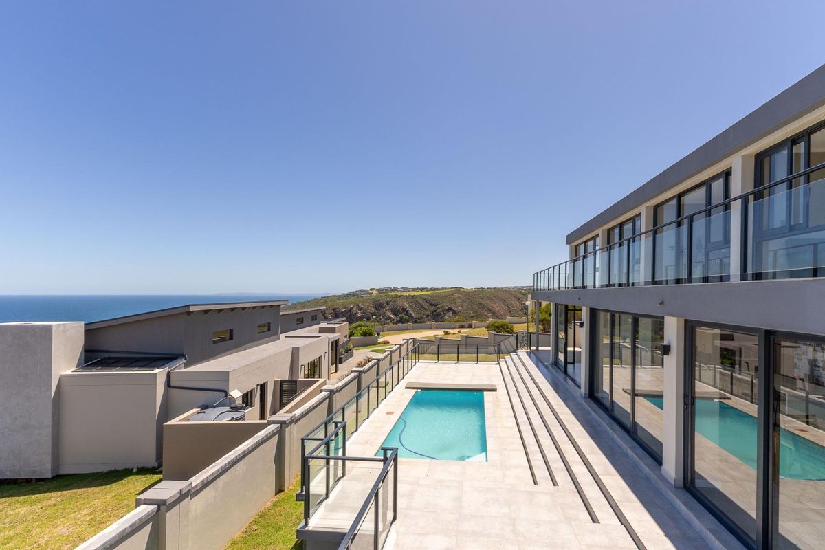 4 Bedroom house in Le Grand Residential Estate - beautiful sea views! Own a piece of heaven!! - Photo 3