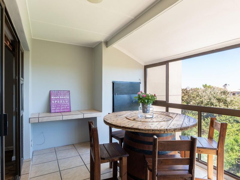 3-Bedroom Apartment With Lagoon Views in Langebaan Country Estate - Photo 3