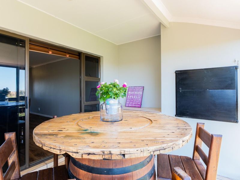 3-Bedroom Apartment With Lagoon Views in Langebaan Country Estate - Photo 4