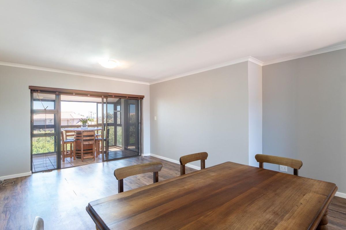 3-Bedroom Apartment With Lagoon Views in Langebaan Country Estate - Photo 5