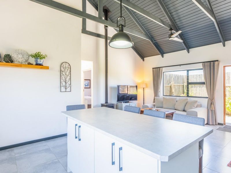 Also want to live in heaven?  Then buy property in beautiful Betty's Bay - Photo 9