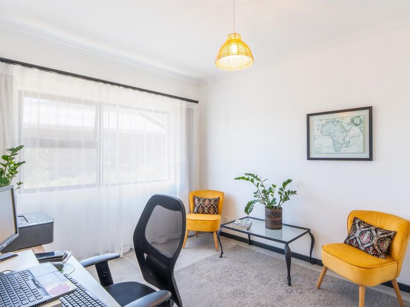 Also want to live in heaven?  Then buy property in beautiful Betty's Bay - Photo 4