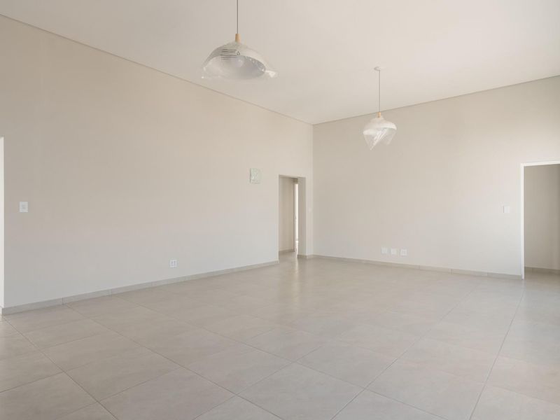 Brand New Home In Dolfynstrand, Dwarskersbos. - Photo 5