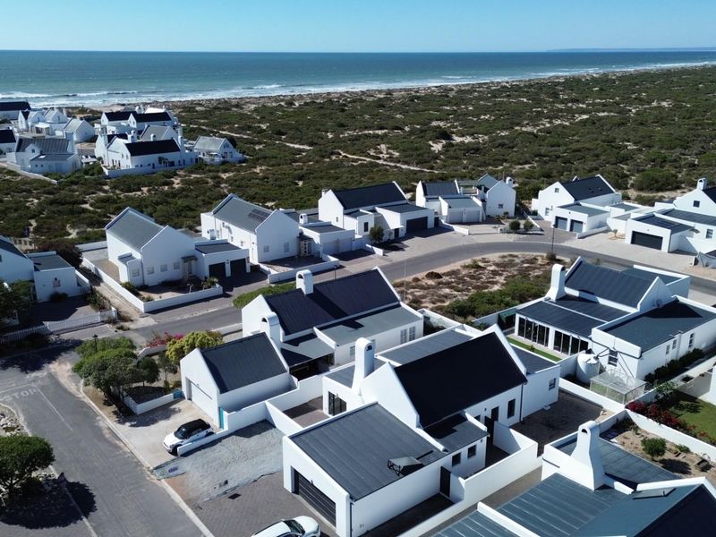Brand New Home In Dolfynstrand, Dwarskersbos. - Photo 2