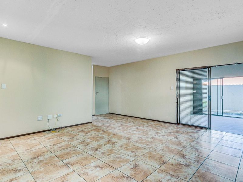 Income from Day One: Tenanted with Guaranteed returns - Photo 4