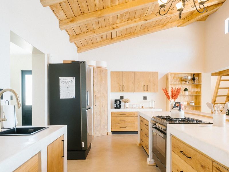 A Breath-Taking Masterpiece in Prestigious Upper Myburgh Park - Photo 7