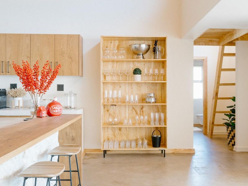 A Breath-Taking Masterpiece in Prestigious Upper Myburgh Park - Photo 9