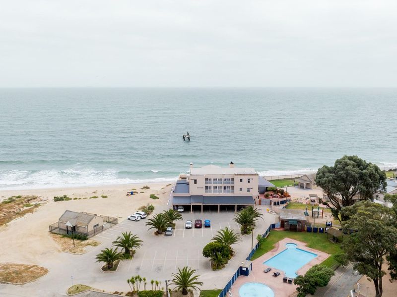 Prime Beachfront Boutique Hotel and Restaurant - Laaiplek, West Coast - Photo 6