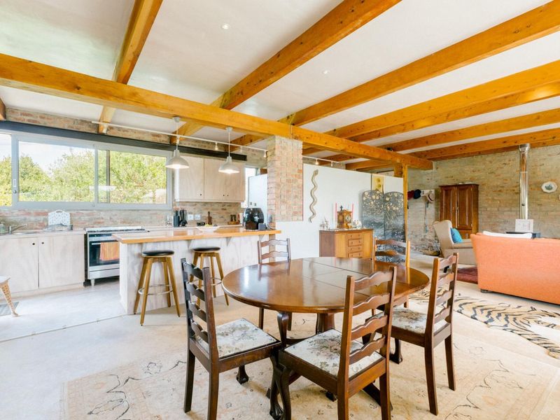 Contemporary Living in Harmony with Nature  -- Napier, Cape Agulhas R3m - Photo 10