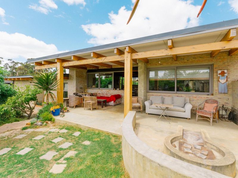 Contemporary Living in Harmony with Nature  -- Napier, Cape Agulhas R3m - Photo 4