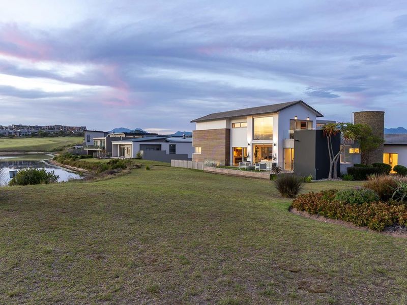 Not to be missed - Photo 9