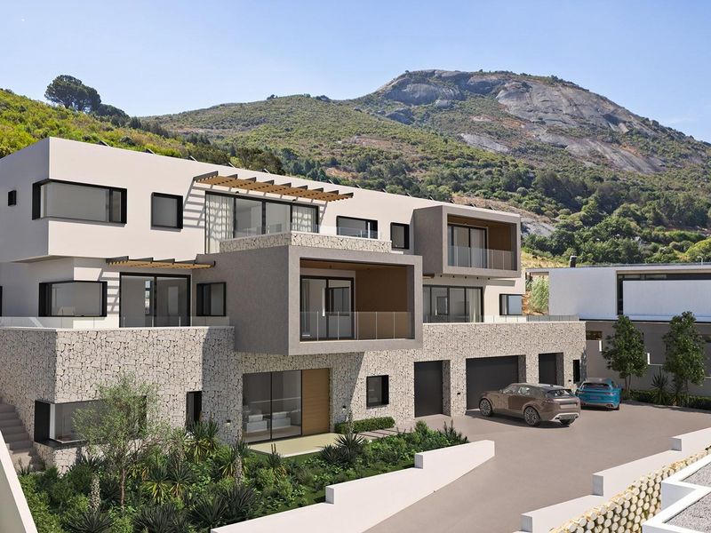 Exclusive Dual Mandate: Paarl's Premier Architectural Gem - Photo 1