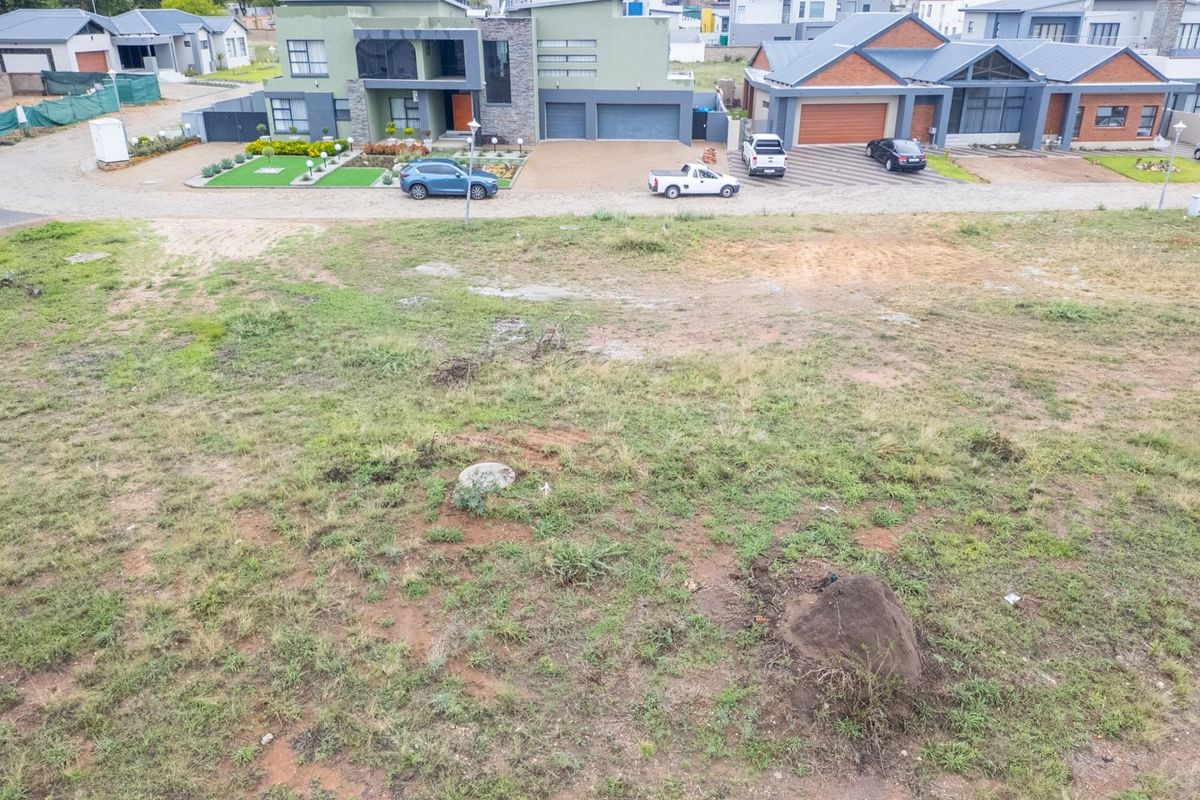 Vacant stand plus building package available! - Photo 2