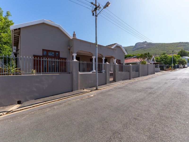 Charming Character Home with Endless Potential - Photo 3