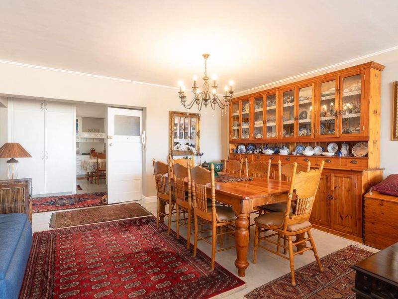 Fully Furnished Two Bedroom Beachfront Apartment - Strand - Photo 6