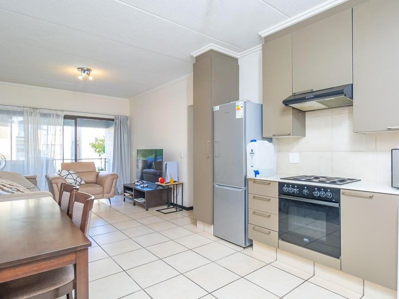 Modern 2-Bedroom Apartment in Antigua - Ideal Lock-Up-and-Go Living - Photo 6