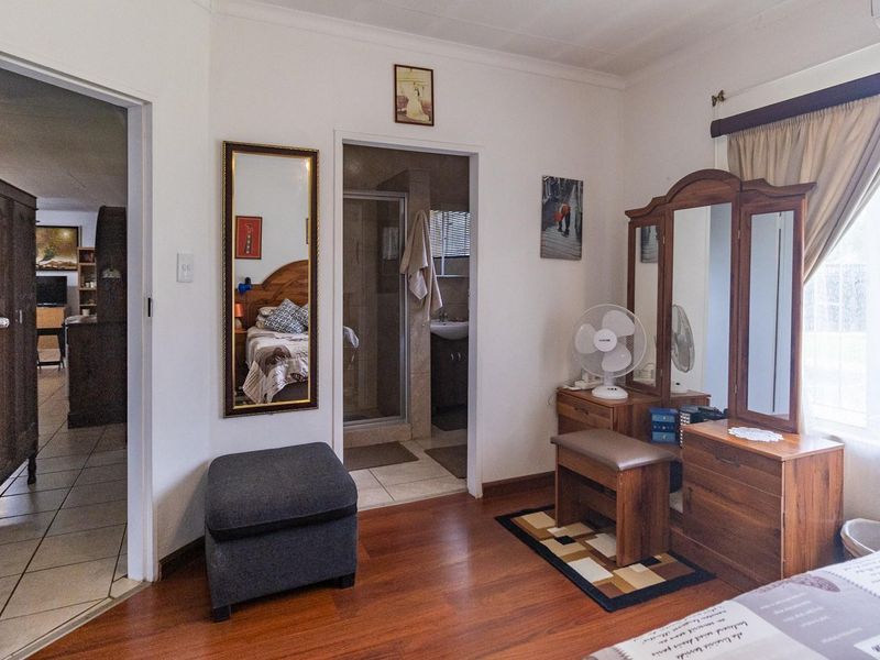 A Home Designed for Relaxed Living and Entertaining - Photo 8