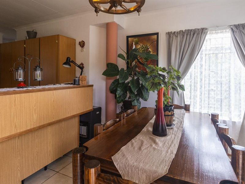 A Home Designed for Relaxed Living and Entertaining - Photo 5