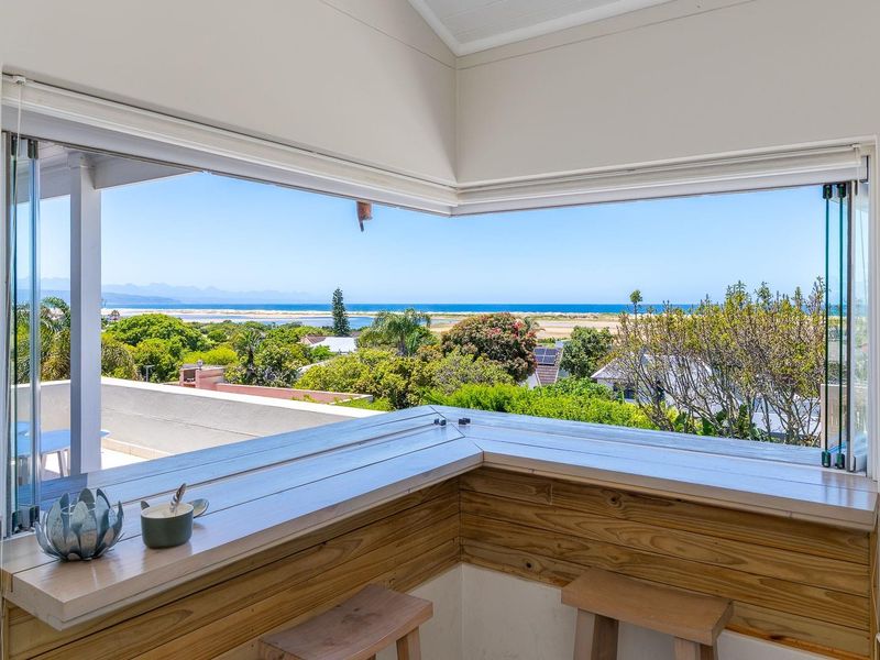 Picture Postcard Views of Plett - The Epitome of Coastal Living - Photo 2