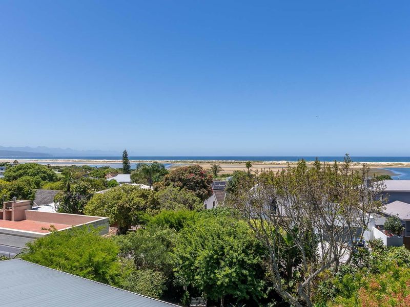 Picture Postcard Views of Plett - The Epitome of Coastal Living - Photo 3