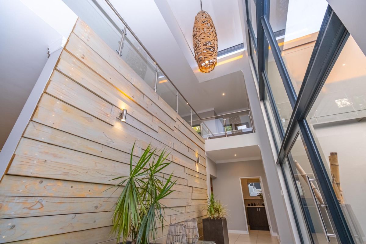 We are proud to present this home on a Sole and Exclusive Mandate - Photo 5