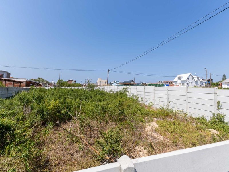 Ideal for investment or holiday home walking distance to the beach - Photo 9