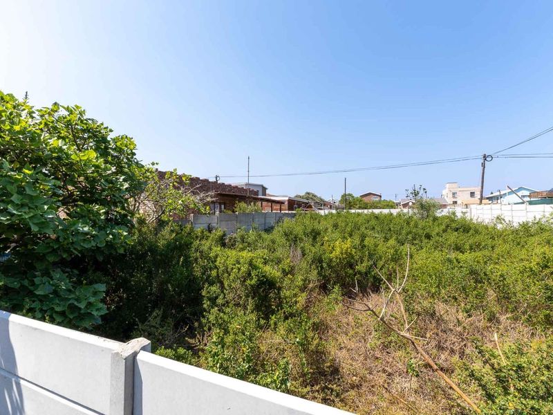 Ideal for investment or holiday home walking distance to the beach - Photo 7