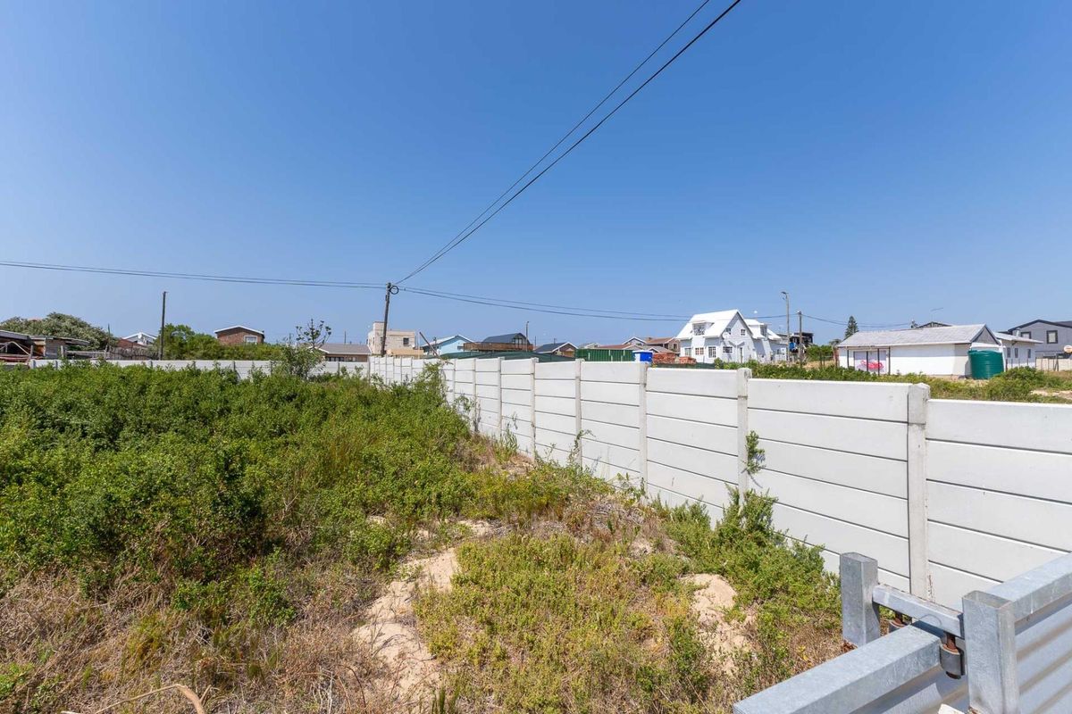 Ideal for investment or holiday home walking distance to the beach - Photo 5