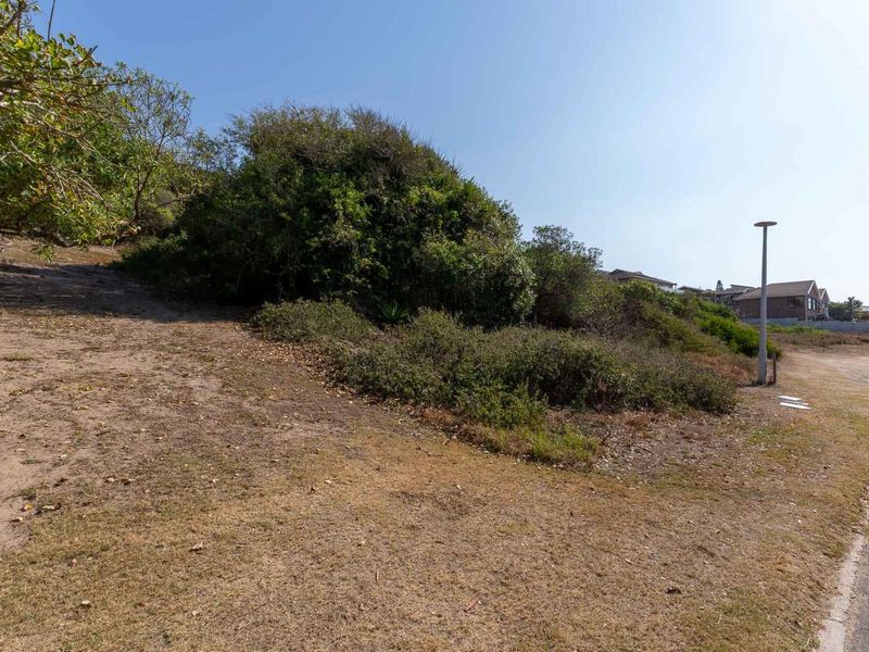 Extra large stand in exclusive suburb with outstanding ocean views 200 m from the beach - Photo 5