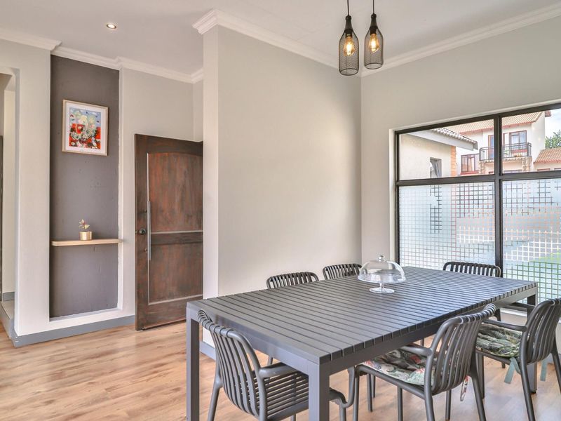 Waking to Breathtaking Water and Tranquil Views - Photo 10