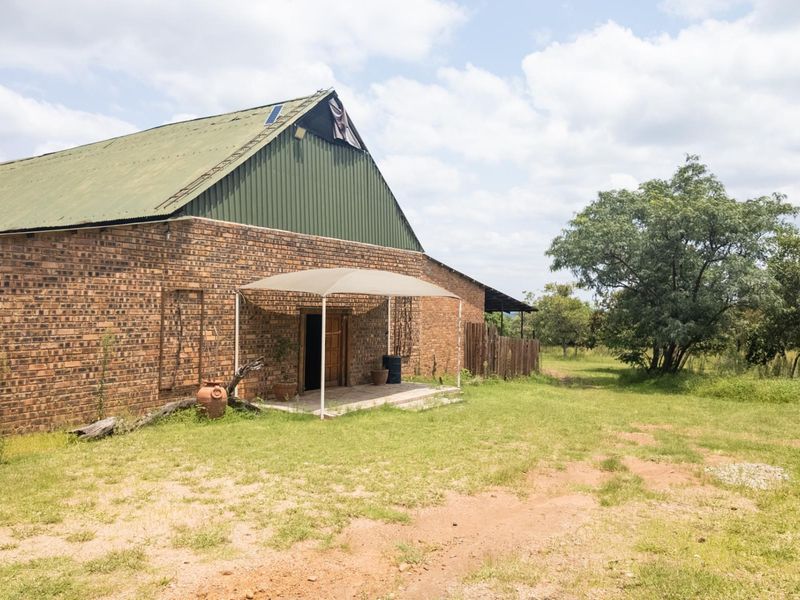 Exceptional 70ha Multi-Purpose Farm on the R101 near Mokopane. - Photo 6