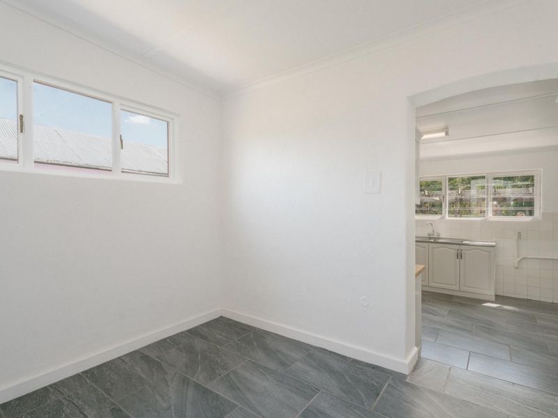 Newly Renovated 4 bedroomed Country Home with River Frontage | Napier, Overberg - Photo 9