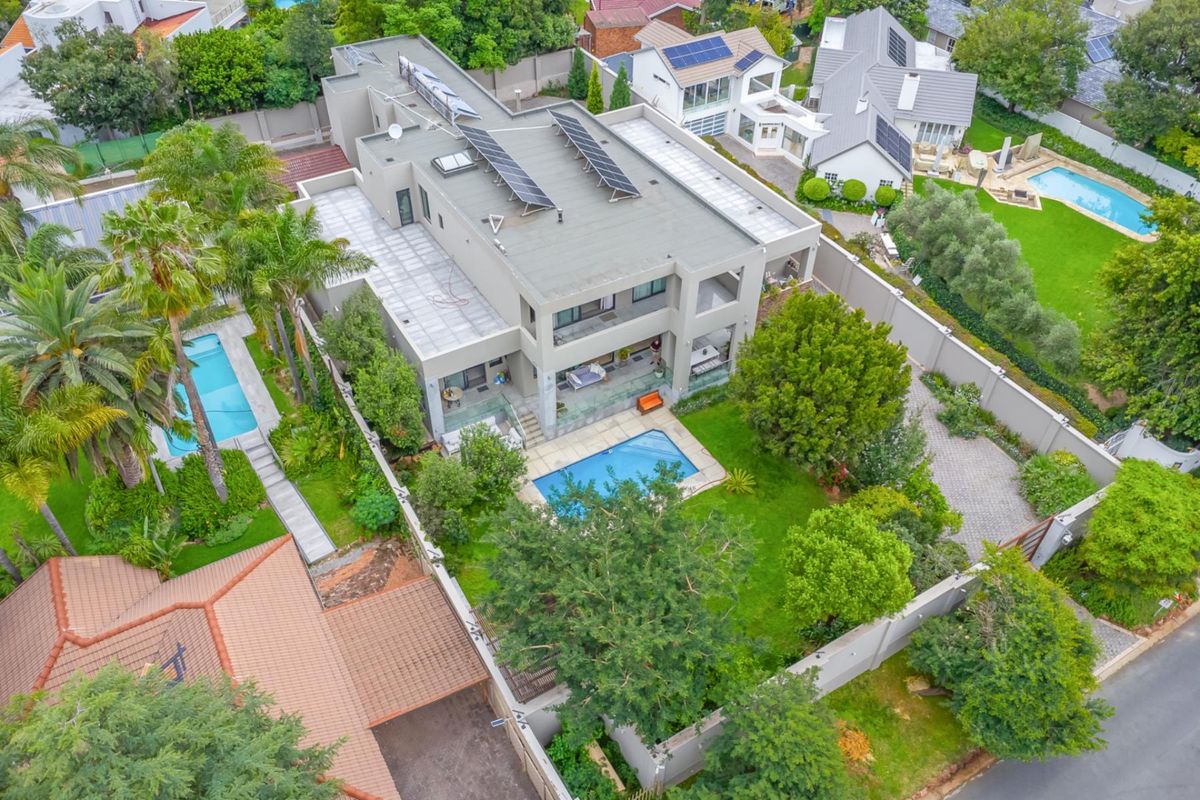 An Exceptional Sandton Masterpiece of Distinction - Photo 2