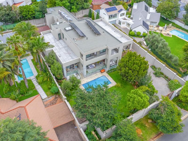 An Exceptional Sandton Masterpiece of Distinction - Photo 2